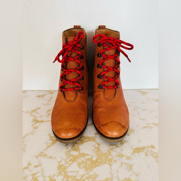 🔥🔥FINAL CLEARENACE 🔥🔥 1937 FOOTWEAR Tan/Brown Leather Made in Italy Bootie - Picture 3 of 9